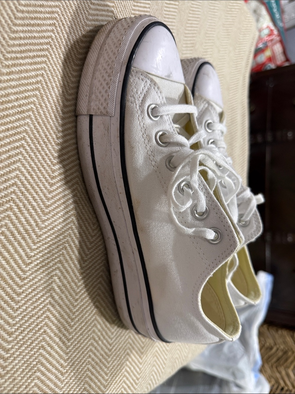 Classic White Low-Top Platform Canvas Sneakers for Women